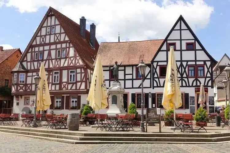 Chat Hanau